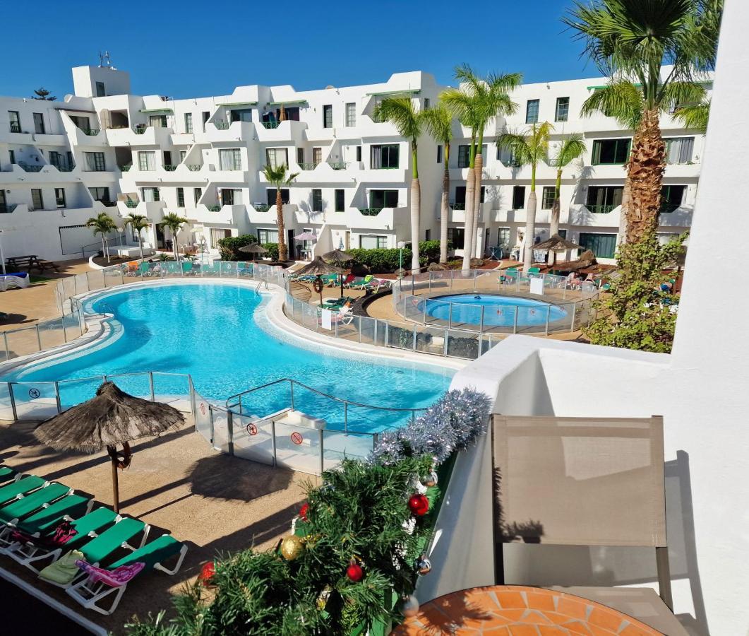 Lovely Apartment Mira With Pool Puerto del Carmen  Dış mekan fotoğraf
