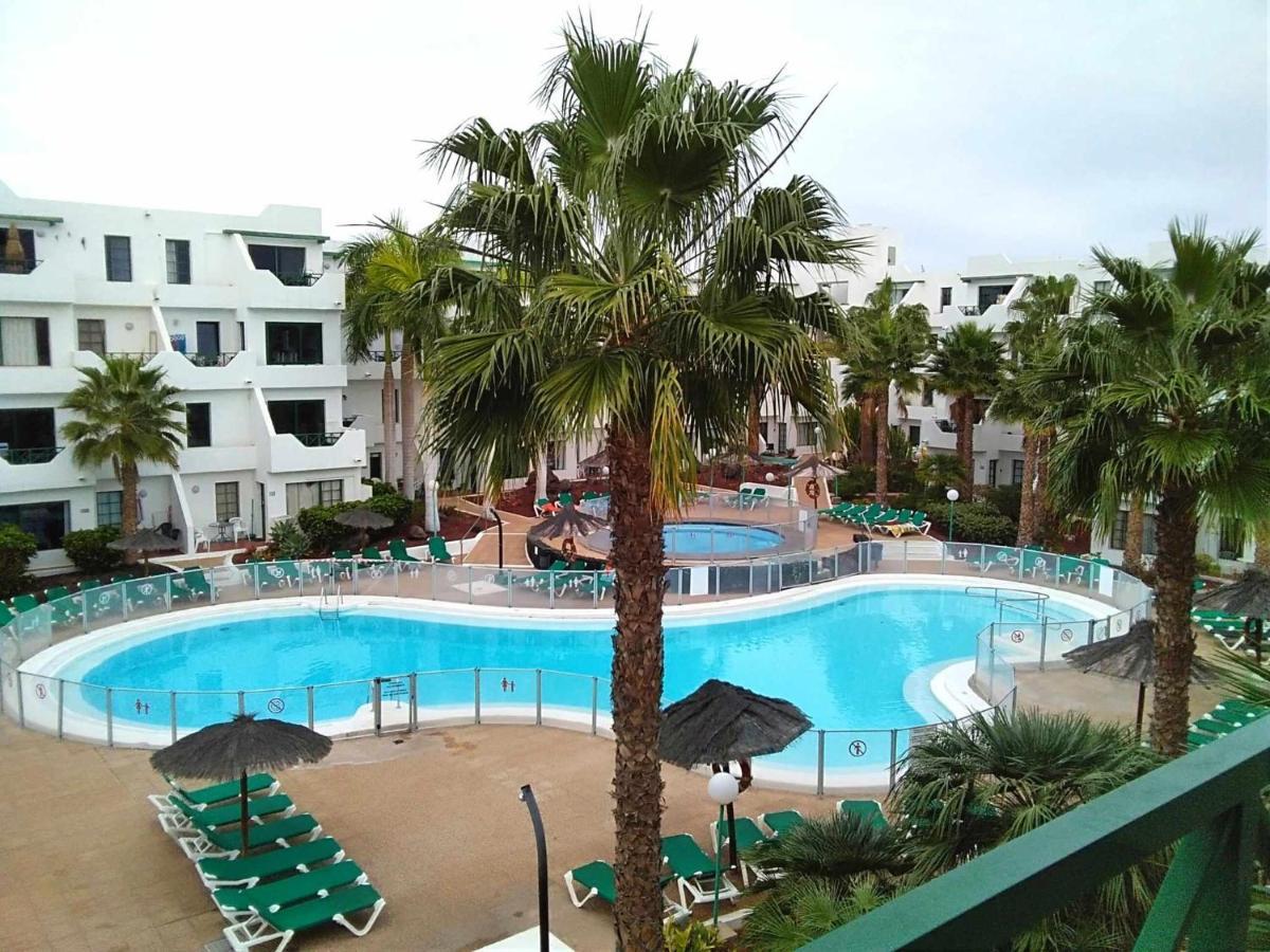 Lovely Apartment Mira With Pool Puerto del Carmen  Dış mekan fotoğraf