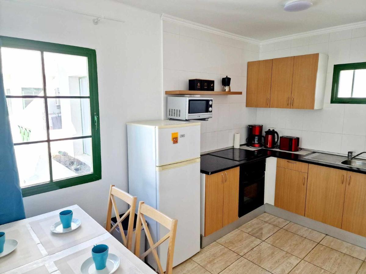 Lovely Apartment Mira With Pool Puerto del Carmen  Dış mekan fotoğraf